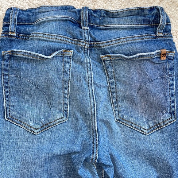 Joe’s High Rise Skinny distressed jeans with destructed ankle - Picture 6 of 9